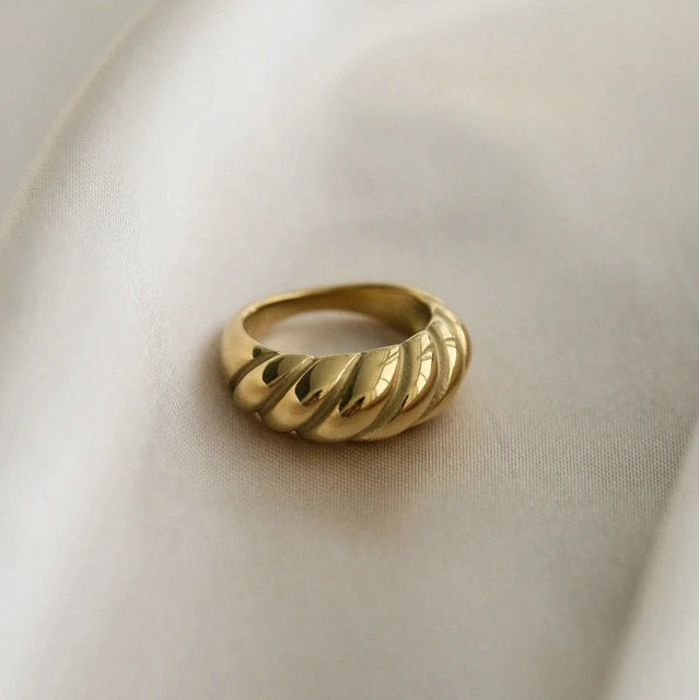 Thick Vintage Ring