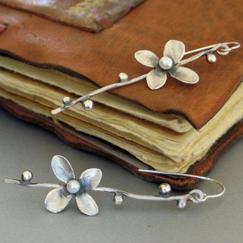 Vintage Silver Flower Earrings