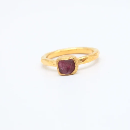 Vintage Red Crystal Golden Ring