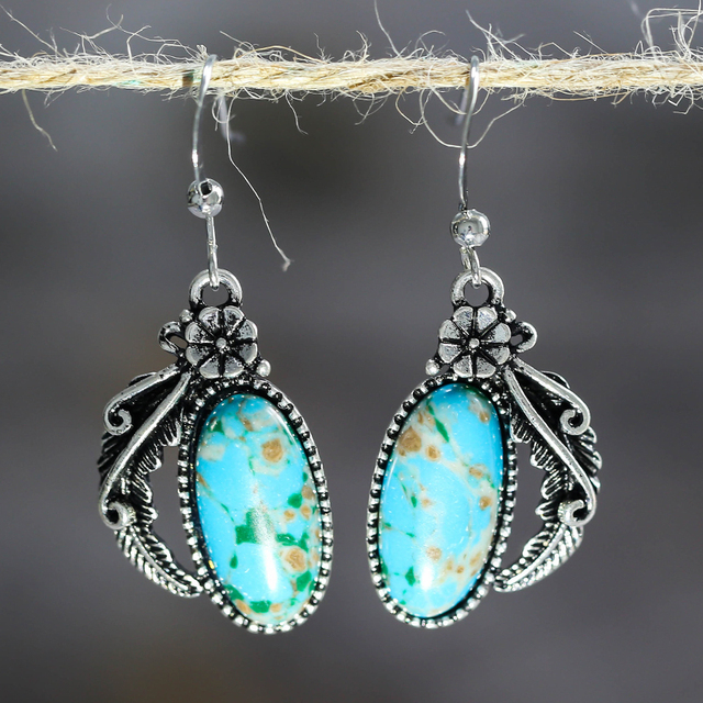 Vintage Bright Turquoise Stone Earrings