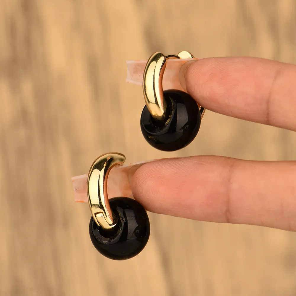 Elegant Black Stone Golden Earrings