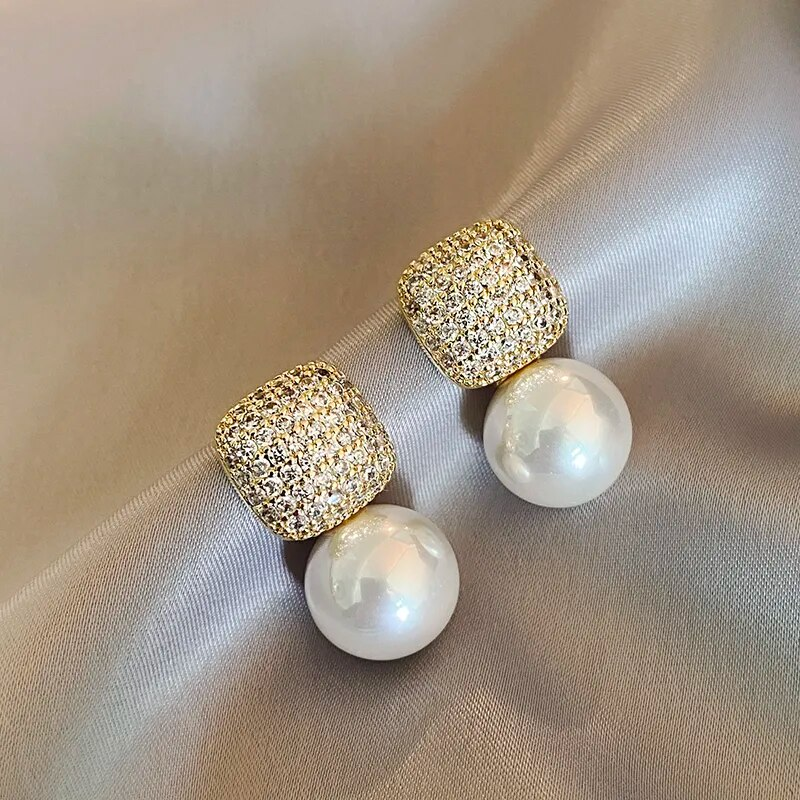 Elegant Square Zirconia Pearl Earrings