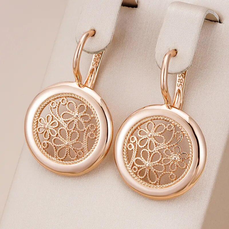 Elegant Rounded Flower Golden Earrings