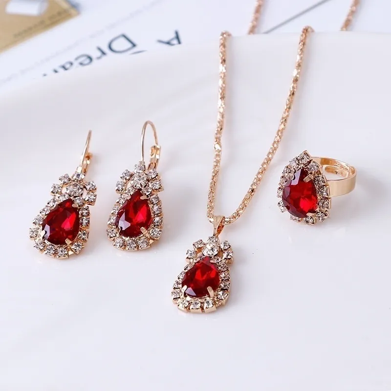 Elegant Red Crystal Set