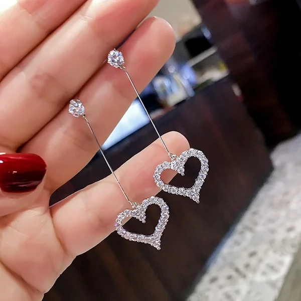 Elegant Shiny Heart Earrings