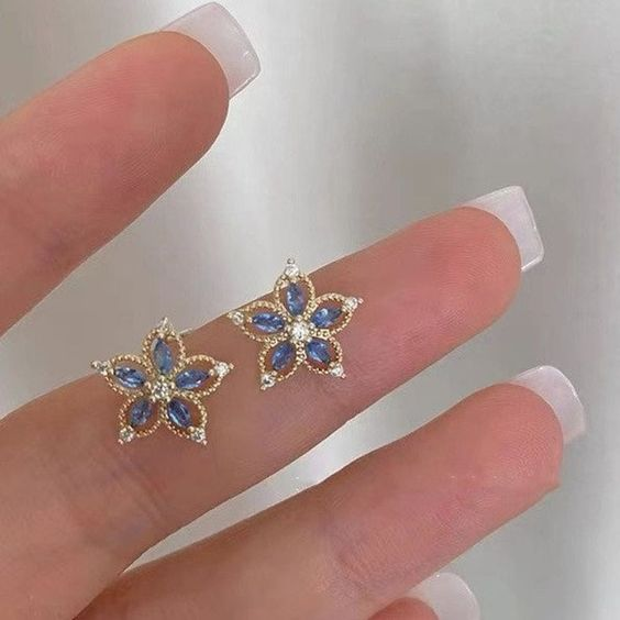 Elegant Blue Crystal Flower Earrings