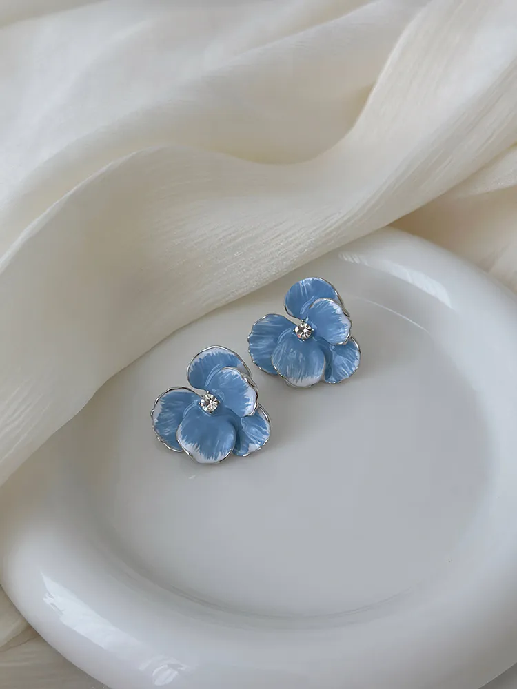 Elegant Blue Blossom Earrings