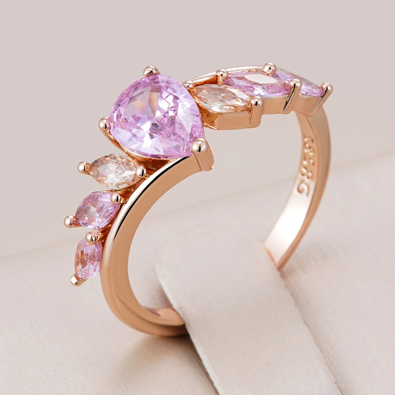 Elegant Pink Zirconia Inlaid Ring