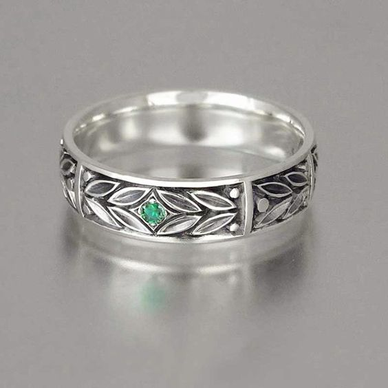 Vintage Silver Green Ring