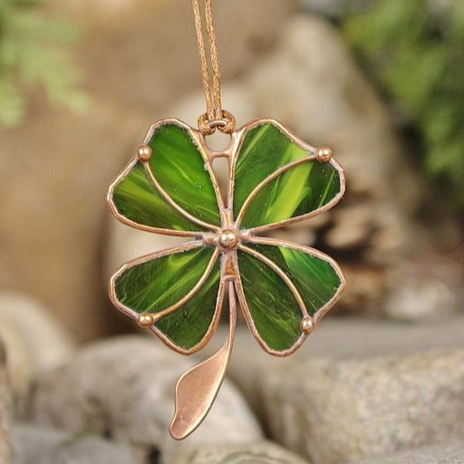 Green Clover Necklace