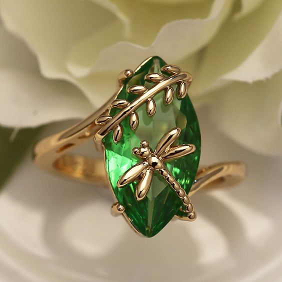 Green Crystal Dragonfly Ring