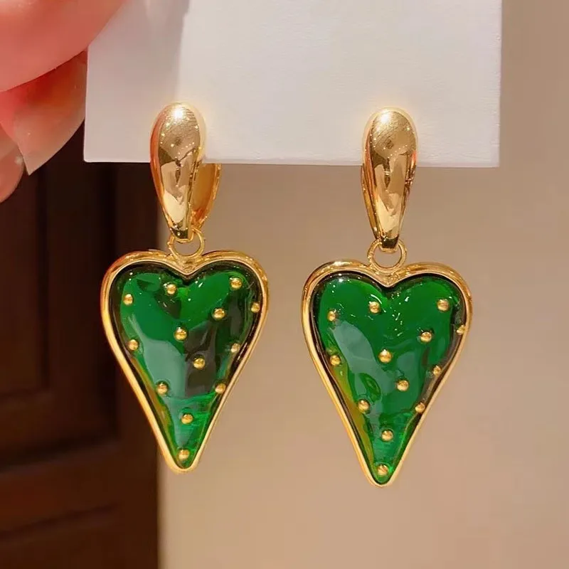 Elegant Green Heart Earrings