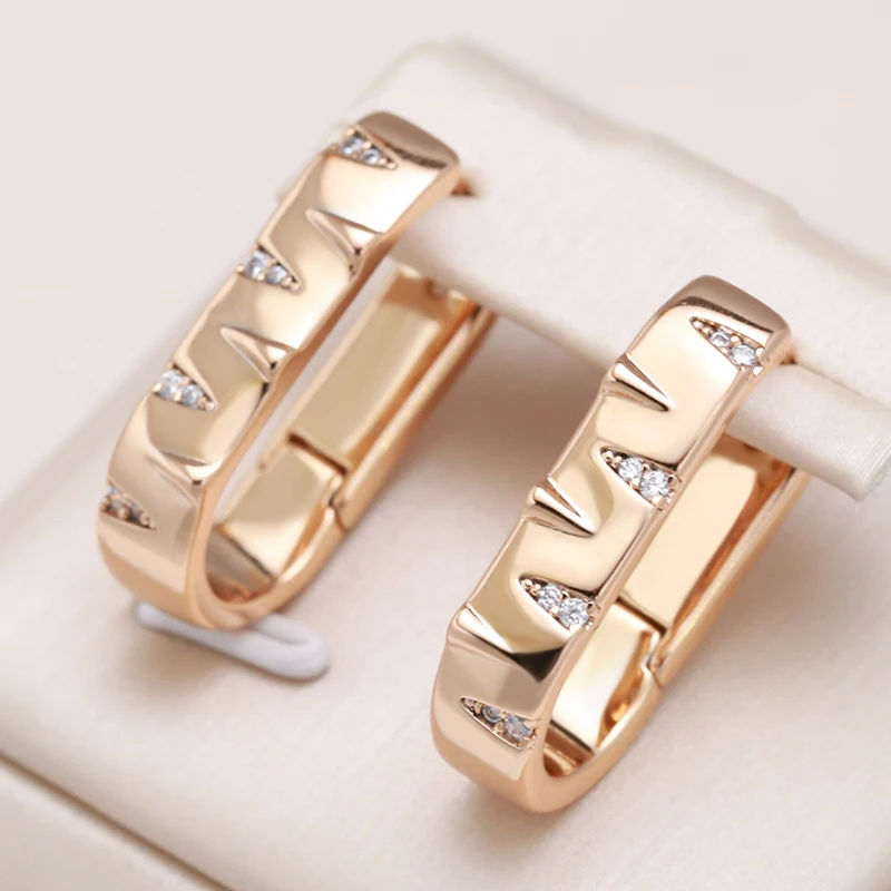 Elegant Golden Inlaid Zirconia Earrings