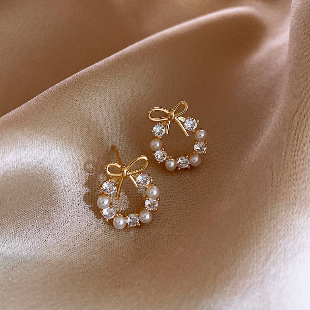 Pearl Earrings with Gold Ribbon