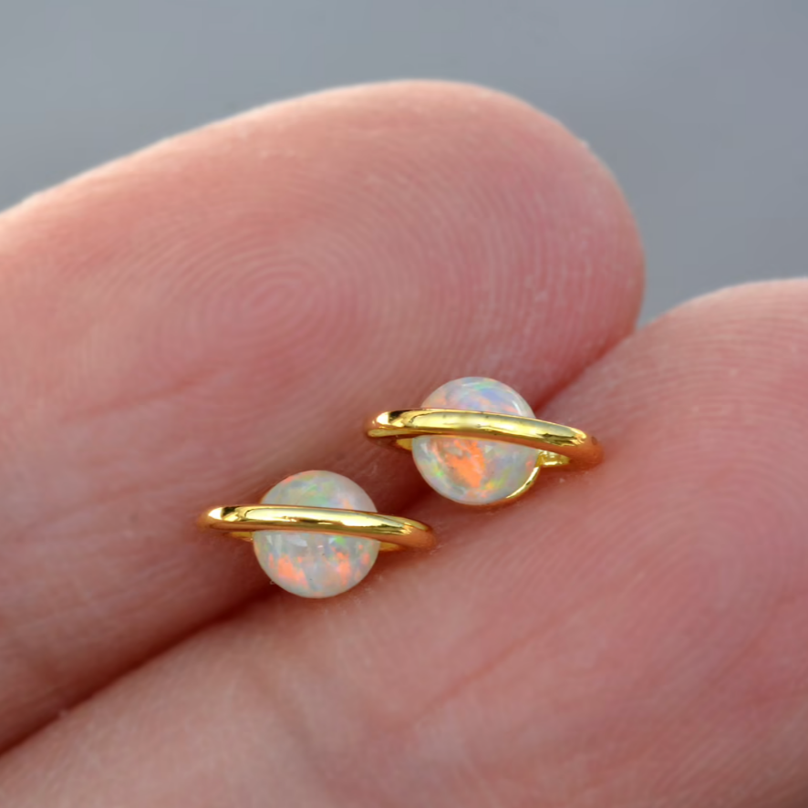 Saturn Earrings with Opal in Gold