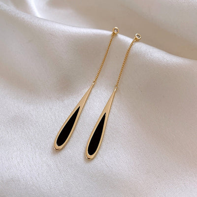 Luxury Black Drop Earrings in Gold